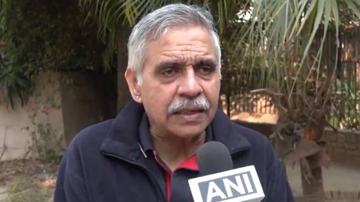 ‘Why are you in Congress?’ Sandeep Dikshit calls Shashi Tharoor ‘hypocrite’ over PM remark