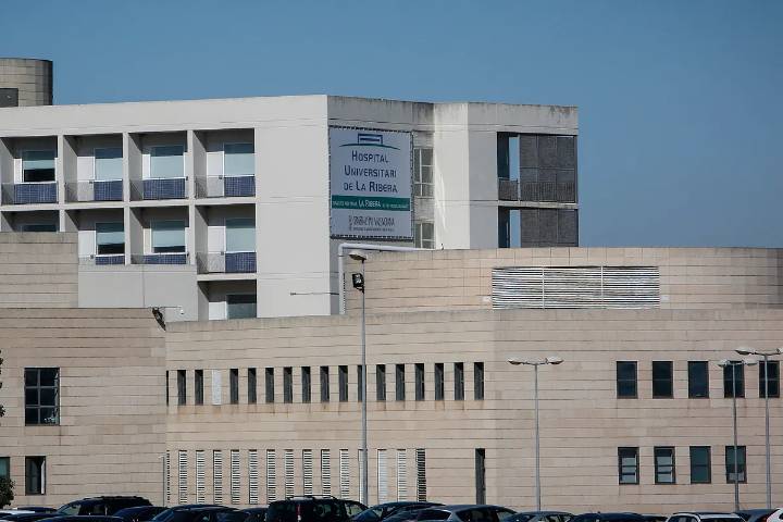 Muere una niña de 6 años y otra de 4 permanece ingresada tras ser atendidas en una clínica dental de Alzira (Valencia)