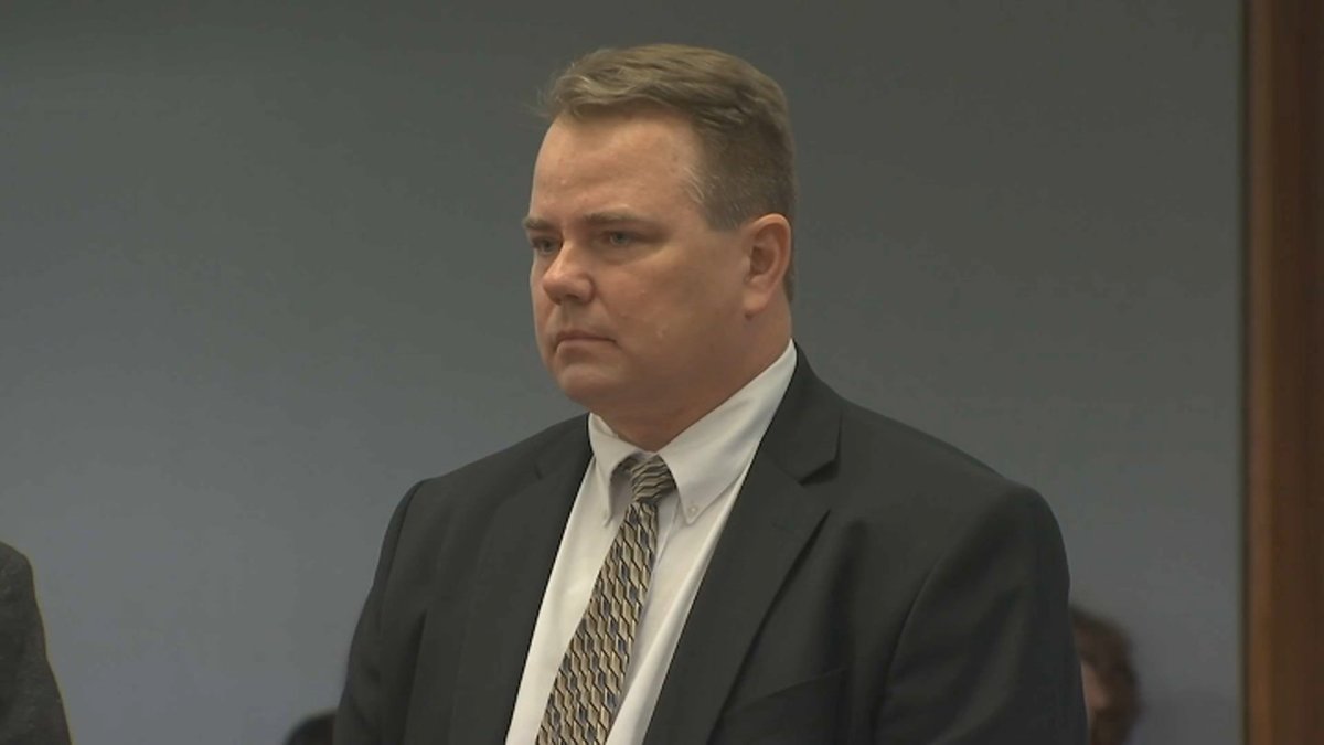 Funeral home operator accused of stealing money from over 30 people in Tolland