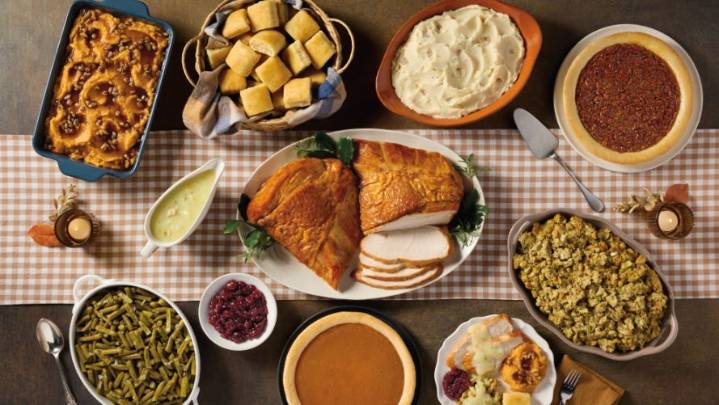 Where to get Thanksgiving dinner to go? See a list of restaurants.