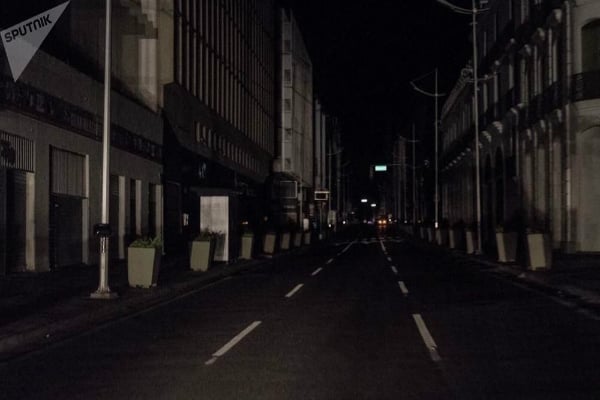 Francia: falla en subestación eléctrica deja sin luz a 170.000 hogares en París