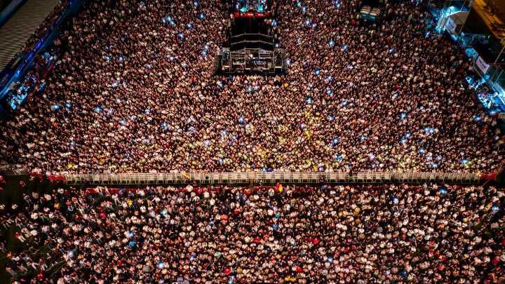 Morat triunfa en Tenerife: más de 12.000 personas disfrutan de su único concierto en España