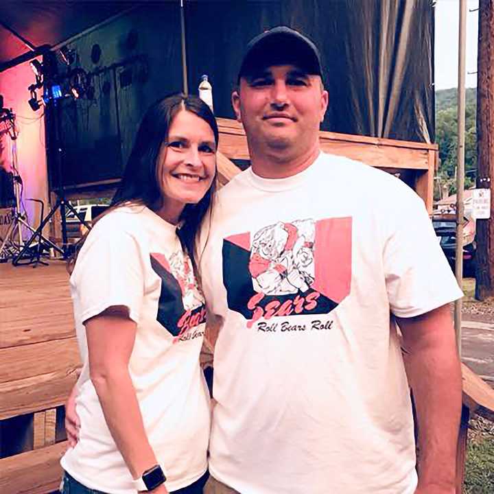 Who Is Leslie Caudill Turner? Meet the Wife of Missing Coach Travis Turner