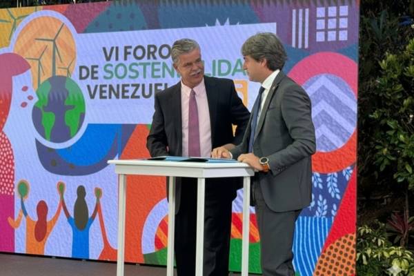 ONU y ABV firman acuerdo para promover la educación financiera y la sostenibilidad