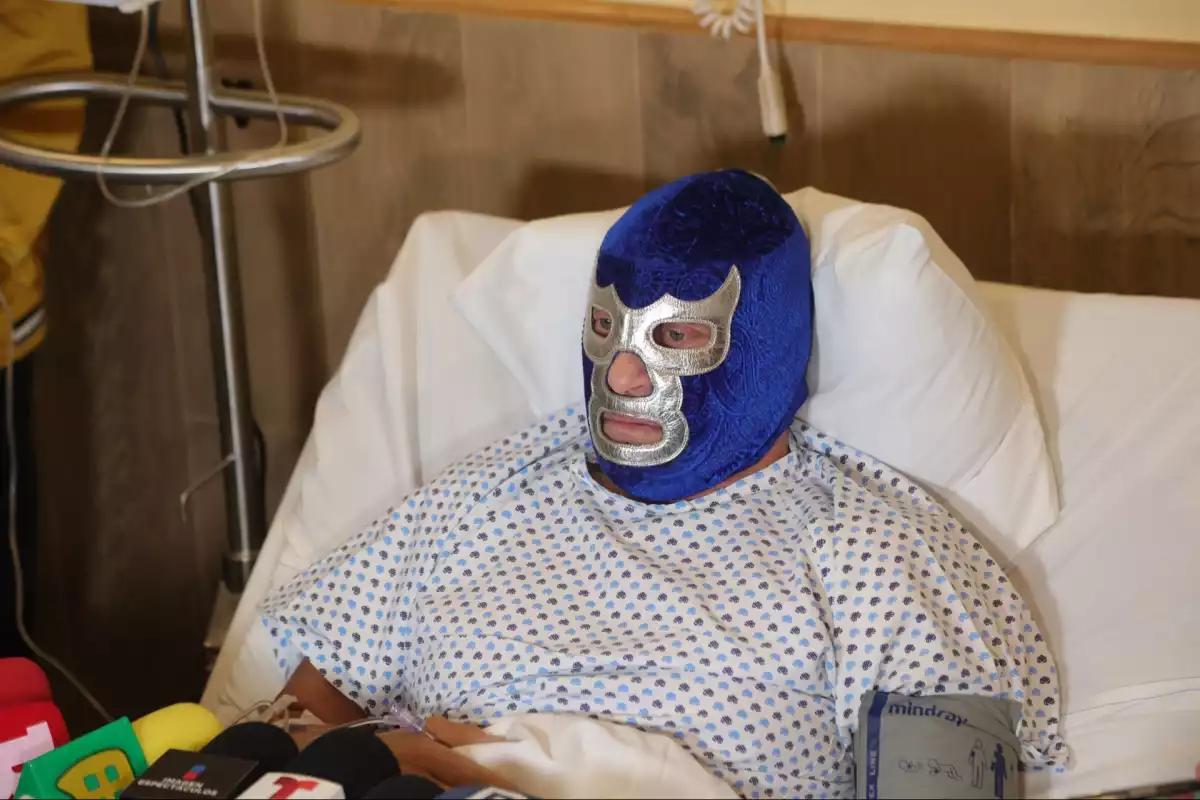 Blue Demon Jr. recibe alta médica tras accidente: anuncia su retiro en 2026