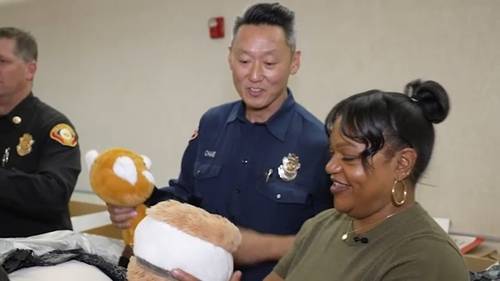 After losing everything in Eaton Fire, woman finds joy and healing in giving back to others through ABC7's 'Spark of Love'