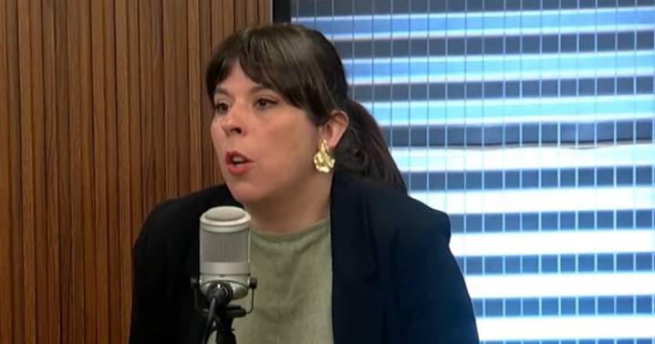 Martínez desdramatiza postura de Jara de distanciarse de Boric: “Está bien que ella plantee cuál va a ser su liderazgo”