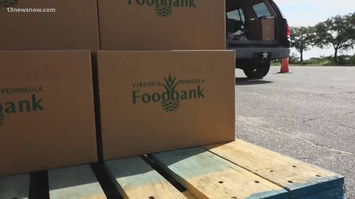 Rising holiday costs push more Hampton Roads families to food banks