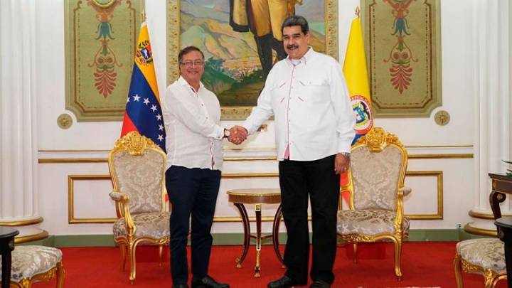 Venezuela anuncia que está lista para realizar su primera exportación de gas hacia Colombia