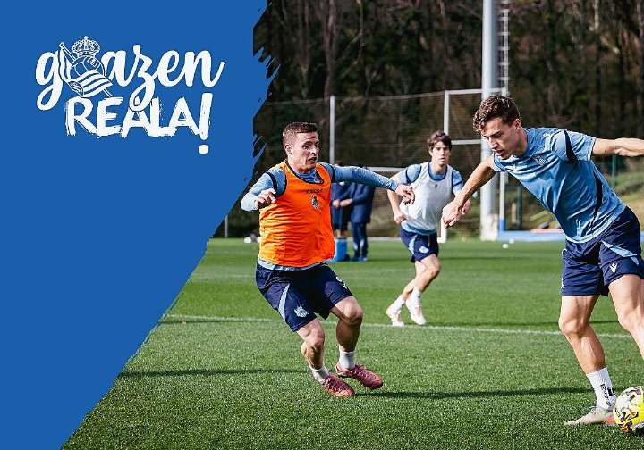Las asignaturas pendientes de la Real: «Las jugadas a balón parado y la portería a cero»