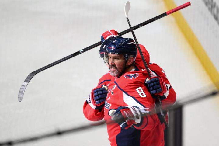 Ovechkin scores 903rd career goal as Capitals edge Kings 2