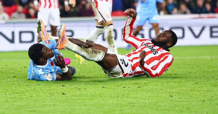 Mason-Clark, Rudoni - Coventry City fitness latest with fortnight until West Brom test