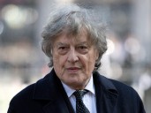 Acclaimed playwright Tom Stoppard dies at 88