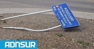 22:31 Indignante: destrozaron el cartel de los vecinos fundadores del barrio General Roca de Comodoro