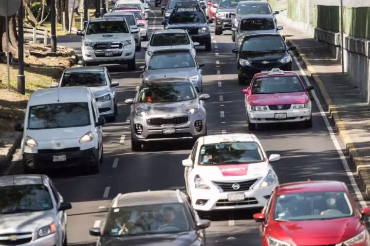 Hoy no circula 2025 CDMX y Edomex: ¿Qué carros descansan este jueves 13 de noviembre?