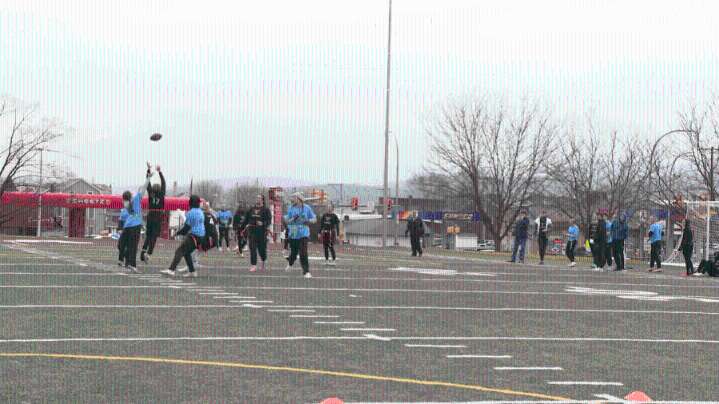 Altoona school students participate in 5th annual 'Turkey Bowl'