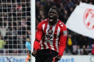 Cenicienta Sunderland aguanta al Arsenal y se pone 3ro en la Premier