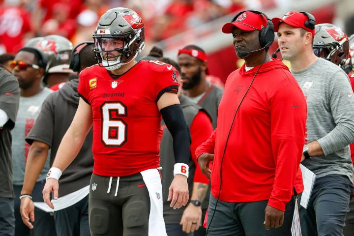 Todd Bowles Breaks Silence on Potentially Aggravating Baker Mayfield’s Injury Amid Encouraging QB News