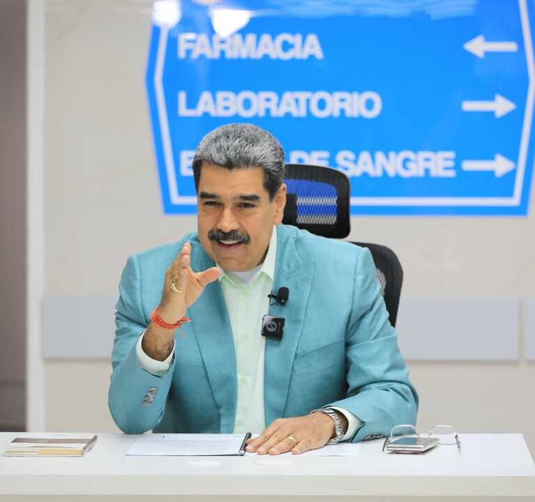 Maduro quiere aprender idiomas: "¿Cómo se dice imbécil en inglés?"