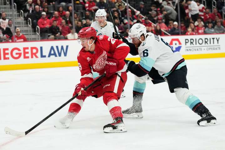 Danielson, Red Wings rookies lead in victory over Kraken