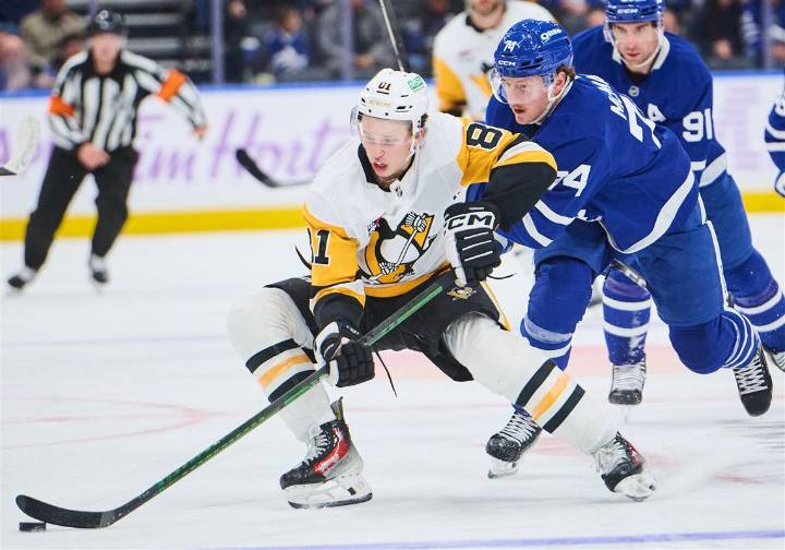 Penguins rookie Ben Kindel unfazed by fuss while employing familiar drive to improve