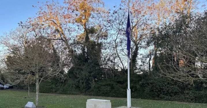 Police officer dies in line of duty in major A