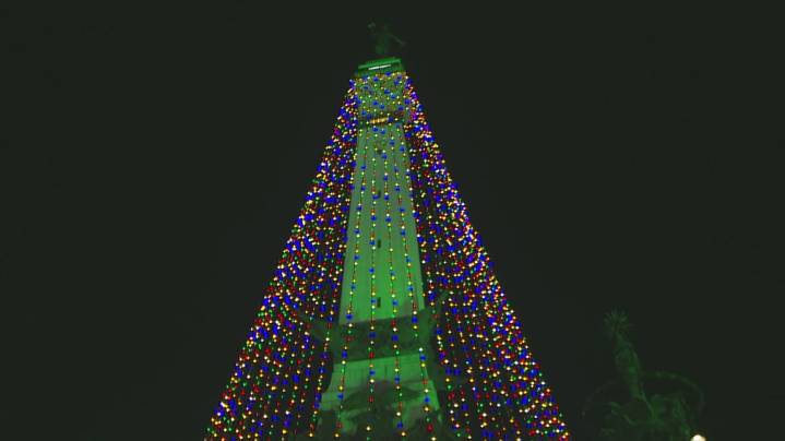 WATCH: Flipping of the switch at 2025 Circle of Lights