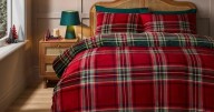 Dunelm's 'luxurious' bedding set that offers Ralph Lauren Christmas vibes costs from £15