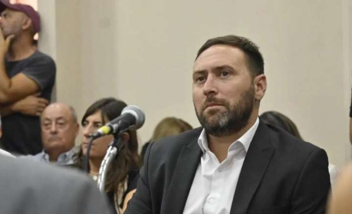 Se negó a realizar la prueba de alcoholemia y perdió su banca