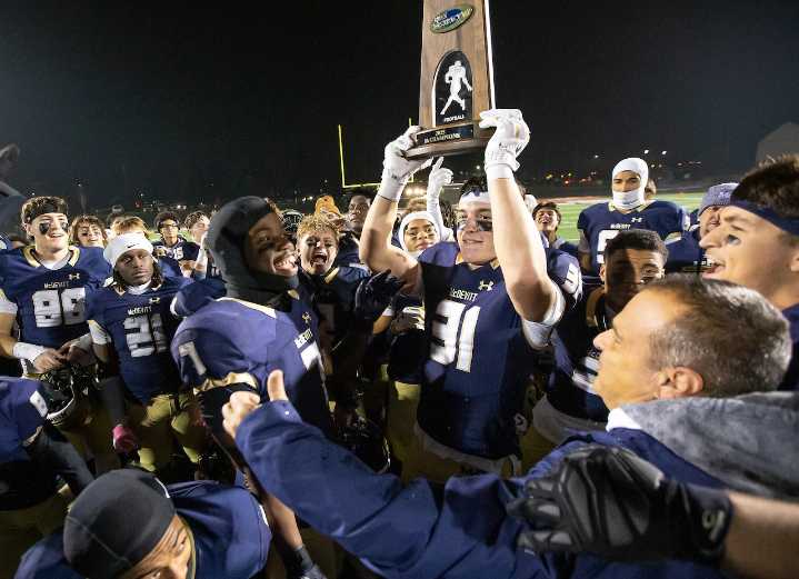 Bishop McDevitt captures D3 title No. 19, Jeff Weachter’s 300th victory in win over Solanco