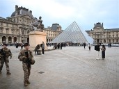 Paris prosecutor says arrested man thought to be 4th member of Louvre heist gang