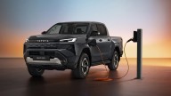 La Toyota Hilux se electrifica con tres tecnologías y pone fecha a su versión de hidrógeno