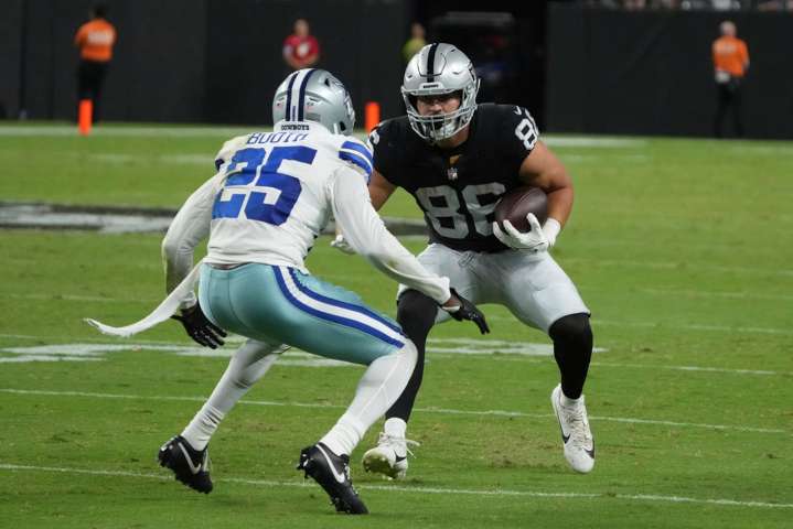 Where to watch the Cowboys vs. Raiders on Monday Night Football for free tonight