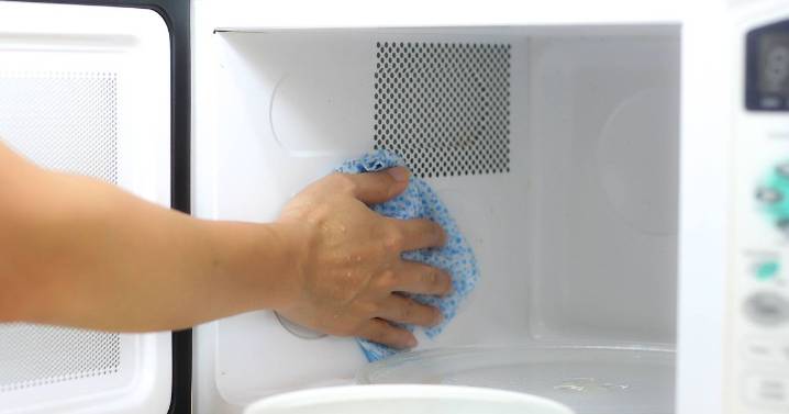 Microwave owners had no idea hidden feature needed cleaning