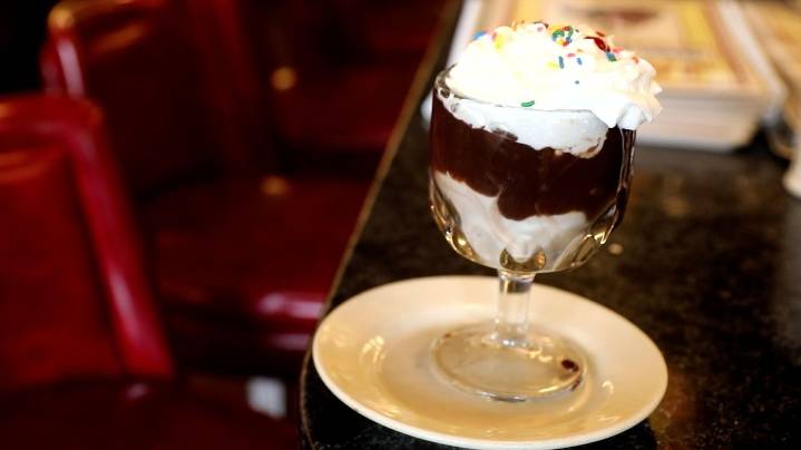 Remembering Jahn's Ice Cream Parlours: Home of the 'Kitchen Sink'