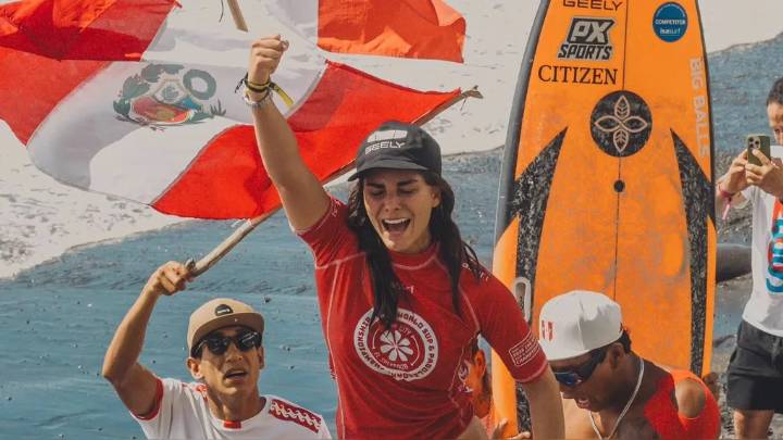 Vania Torres se consagra campeona mundial de surf en El Salvador