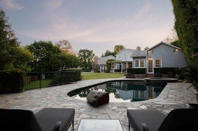 ‘Home Improvement’ Star Patricia Richardson Lists Brentwood Estate for $10 Million