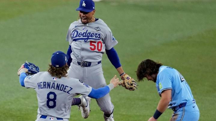 Dodgers force World Series to deciding Game 7 by holding off Blue Jays 3
