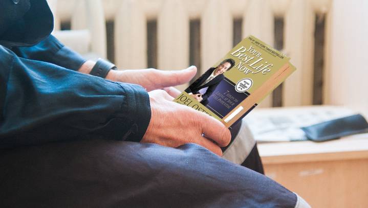 Report: Imprisoned Chinese Christians Maintaining Faith By Secretly Reading Smuggled, Tattered Copy Of 'Your Best Life Now'