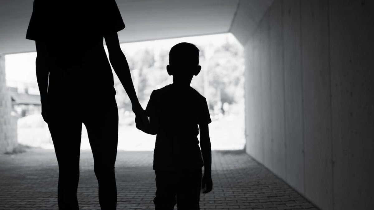 Food vouchers, free milk and two-child cap: Reeves weighs up help for families