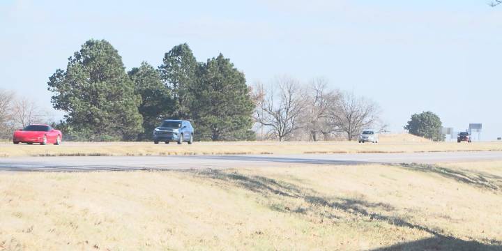 Nearly 90 million Americans hit the roads for Thanksgiving travel