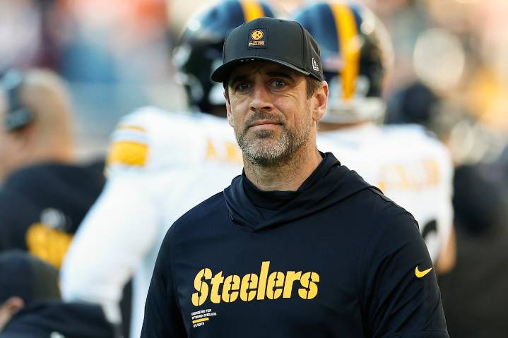 Will Aaron Rodgers play this week? Steelers QB cleared for Bills game