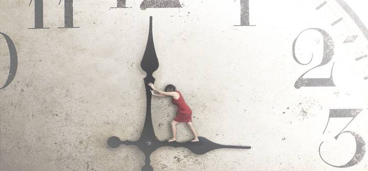 El tiempo avanza constantemente y no podemos retroceder