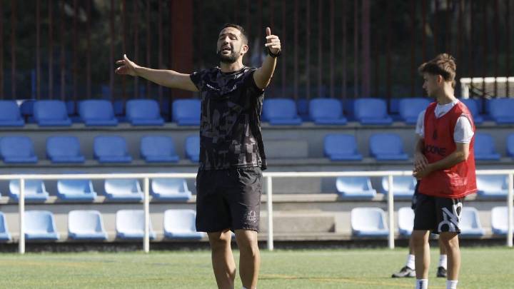 Dani Vidal no quiere que nadie en el Avilés se confíe: "El día que miremos por encima del hombro a alguien nos van a pintar la cara"