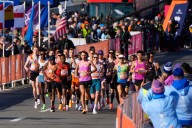 Obiri sets women's NYC Marathon course record, Kipruto wins men's race in photo finish