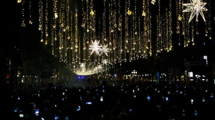 Hoy empieza la Navidad en Barcelona: todo lo que necesitas saber del encendido de luces