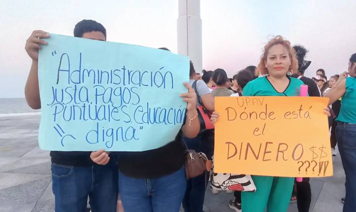 Sistema de la UPAV dio de baja a 58 mil estudiantes en todo el estado, denuncian