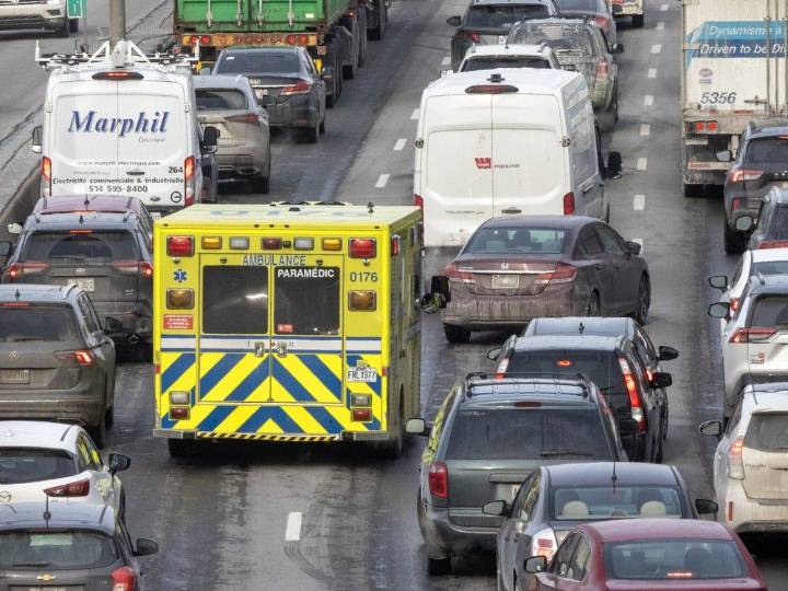 Young man in critical condition after car crash in Montreal's east end