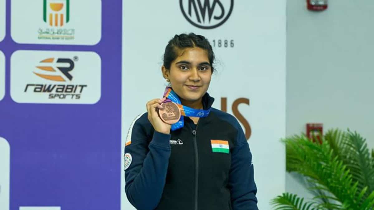 Hyderabad girl wins bronze in women’s 25m pistol at ISSF World Championship