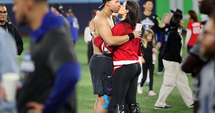 What the Blue Jays' wives and girlfriends said about their love for Toronto